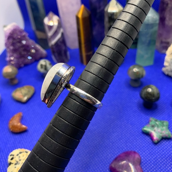 White Moonstone w Subtle Blue Flashes! .925 Sterling Plated, SPECIAL PRICE! 🤑 - Picture 6 of 11